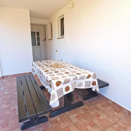 Apartamento Danijela 1140 *